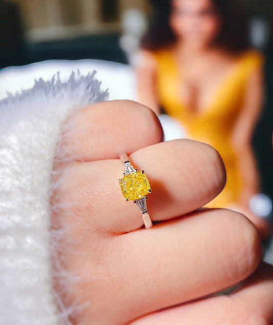 yellow diamond ring show off 